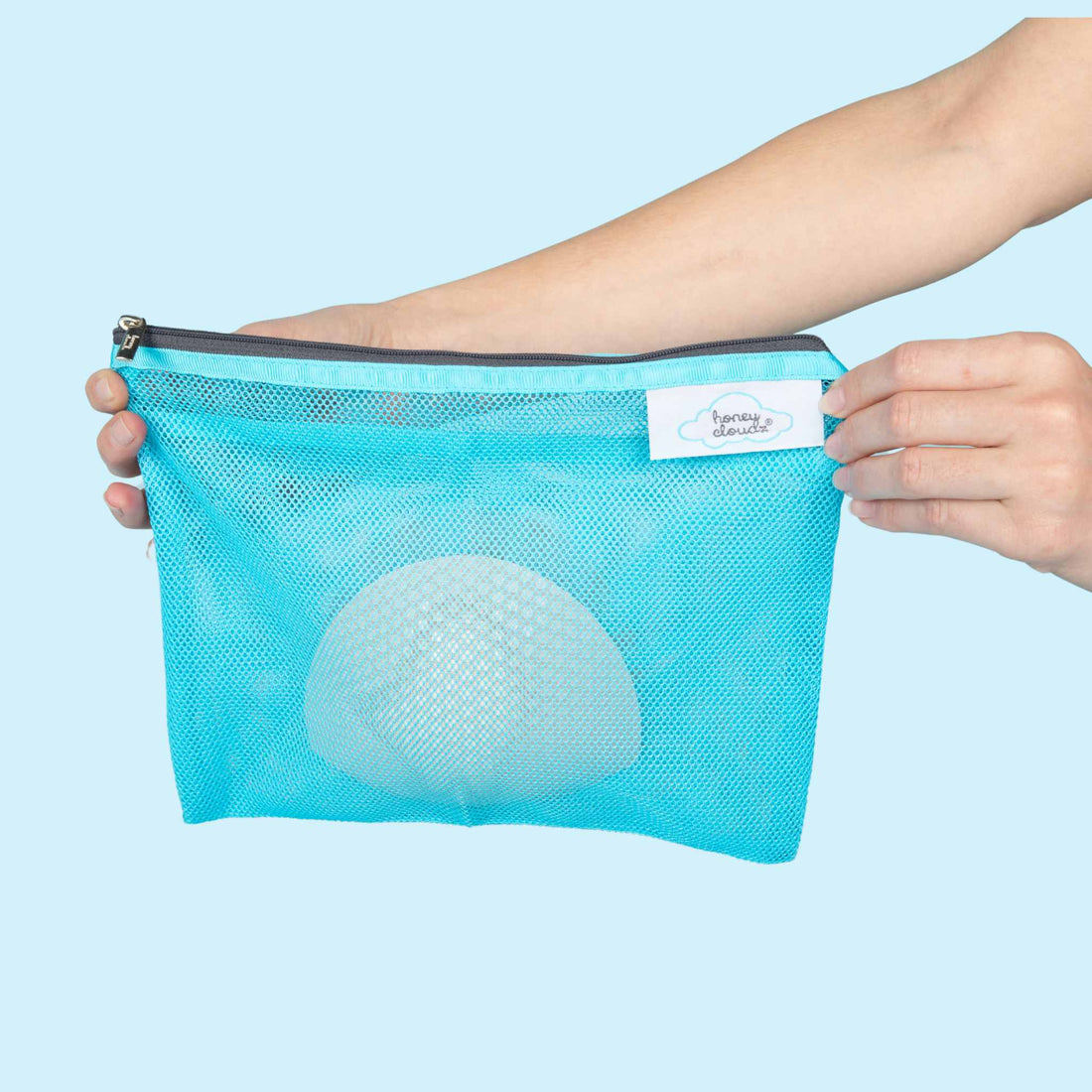 honey cloudz delicates wash bag